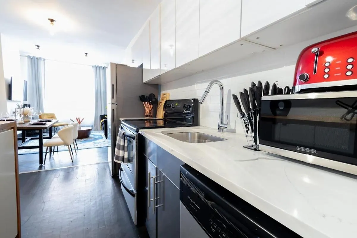 E10-1 Designer East Village Townhouse 1Br New York 0*,