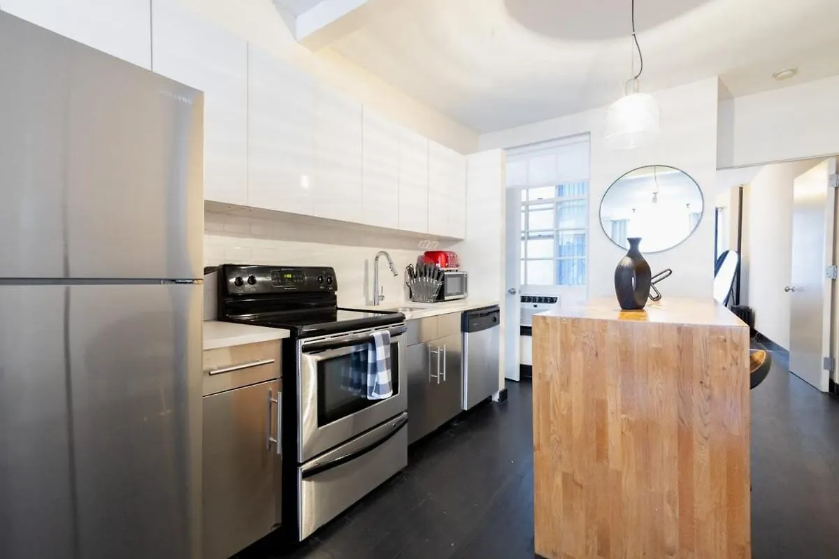 شقة E10-1 Designer East Village Townhouse 1Br نيو يورك الولايات المتحدة الأمريكية